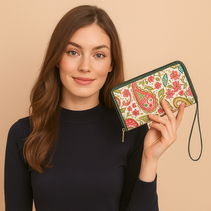 Refined Paisley Print Wristlet Wallet for Women – Leather-Trimmed and Luxurious